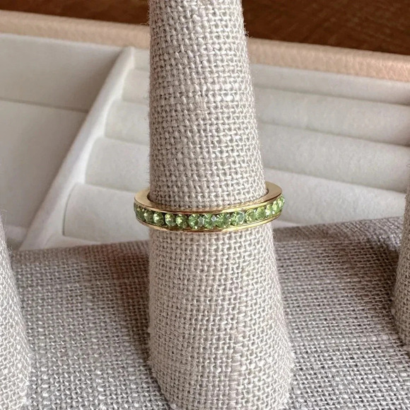 Green Peridot Colored CZ 18k Gold Stainless Steel Band Ring August Birthstone - Picture 1 of 9